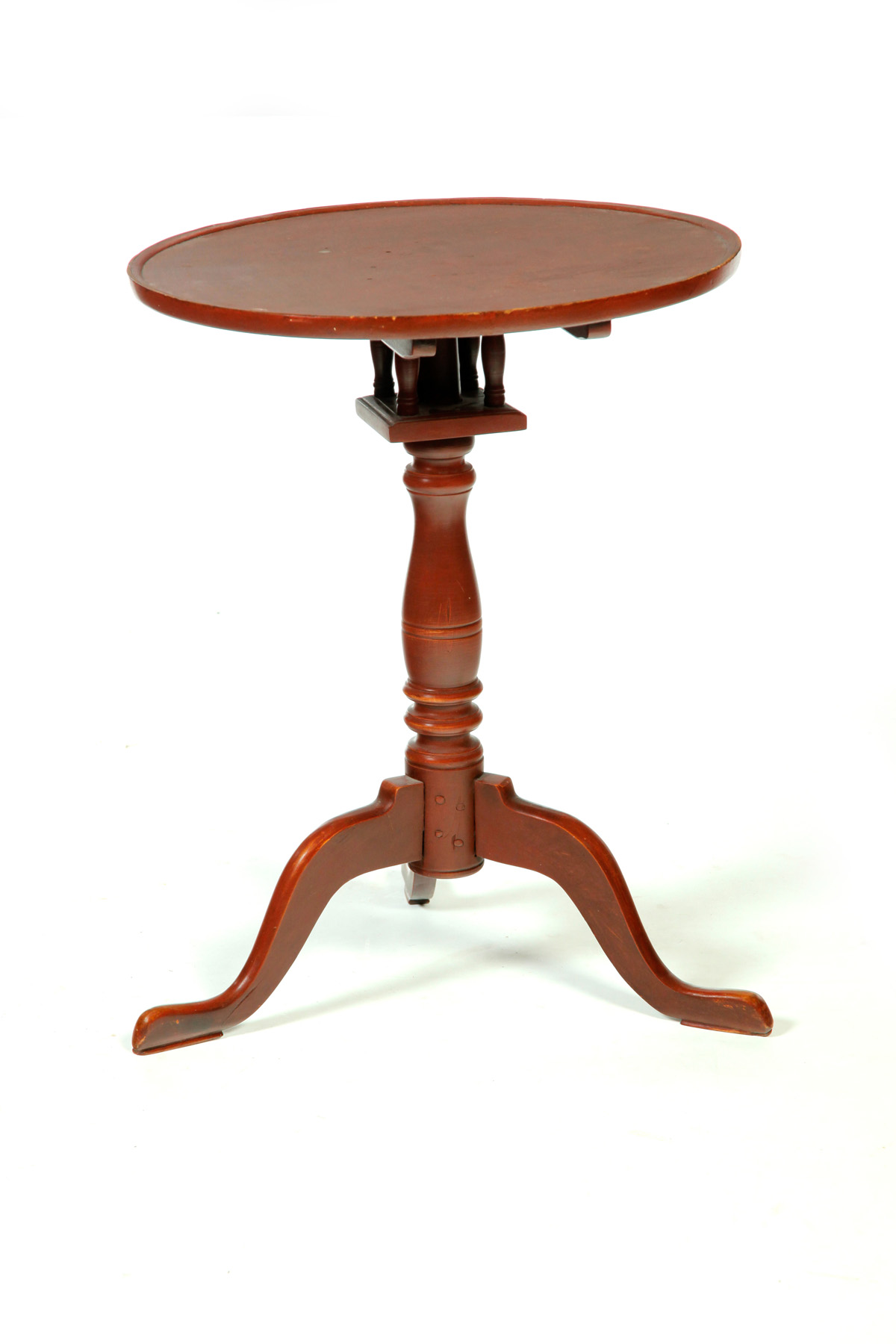 Appraisal: AMERICAN FEDERAL TILT-TOP CANDLESTAND Early th century maple Round top