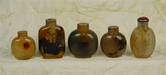 Appraisal: COLLECTION OF FIVE CHINESE AGATE HARDSTONE SNUFF BOTLLES Condition one