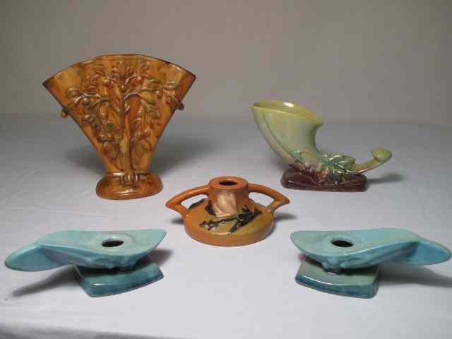 Appraisal: Group lot of assorted art pottery items Includes a pair