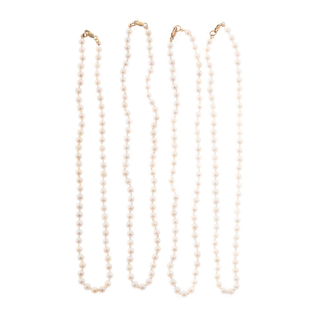 Appraisal: A Collection of Pearl Necklaces with Gold Clasps Four strands