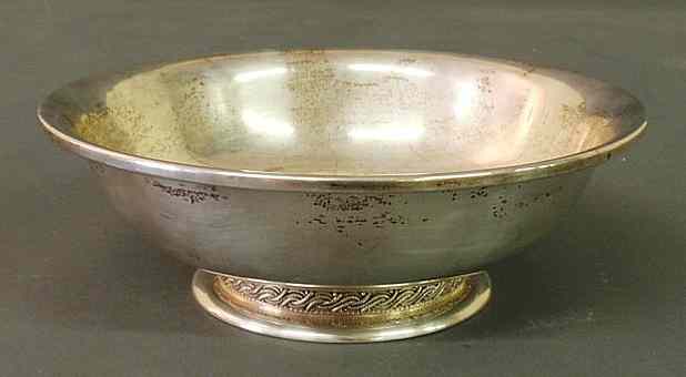 Appraisal: Sterling silver bowl by Reed Barton monogrammed H M C