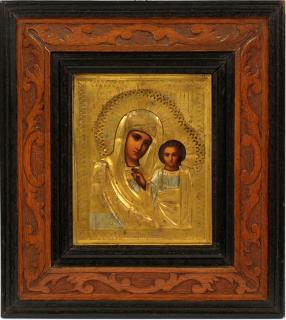 Appraisal: RUSSIAN ICON MARY AND CHRIST CHILD RUSSIAN ICON MARY AND