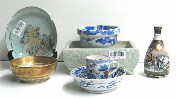 Appraisal: A group of six Japanese ceramic containers Including a blue