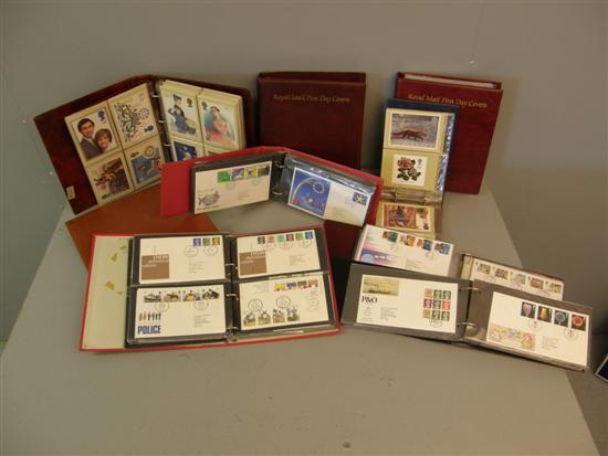 Appraisal: Great Britain Collection from to of first day covers PHQ