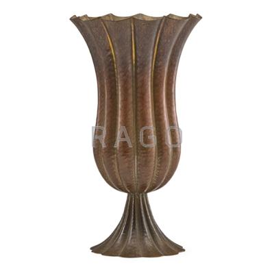 Appraisal: JOSEF HOFFMANN - WIENER WERKSTATTE Fine rare hammered copper vase