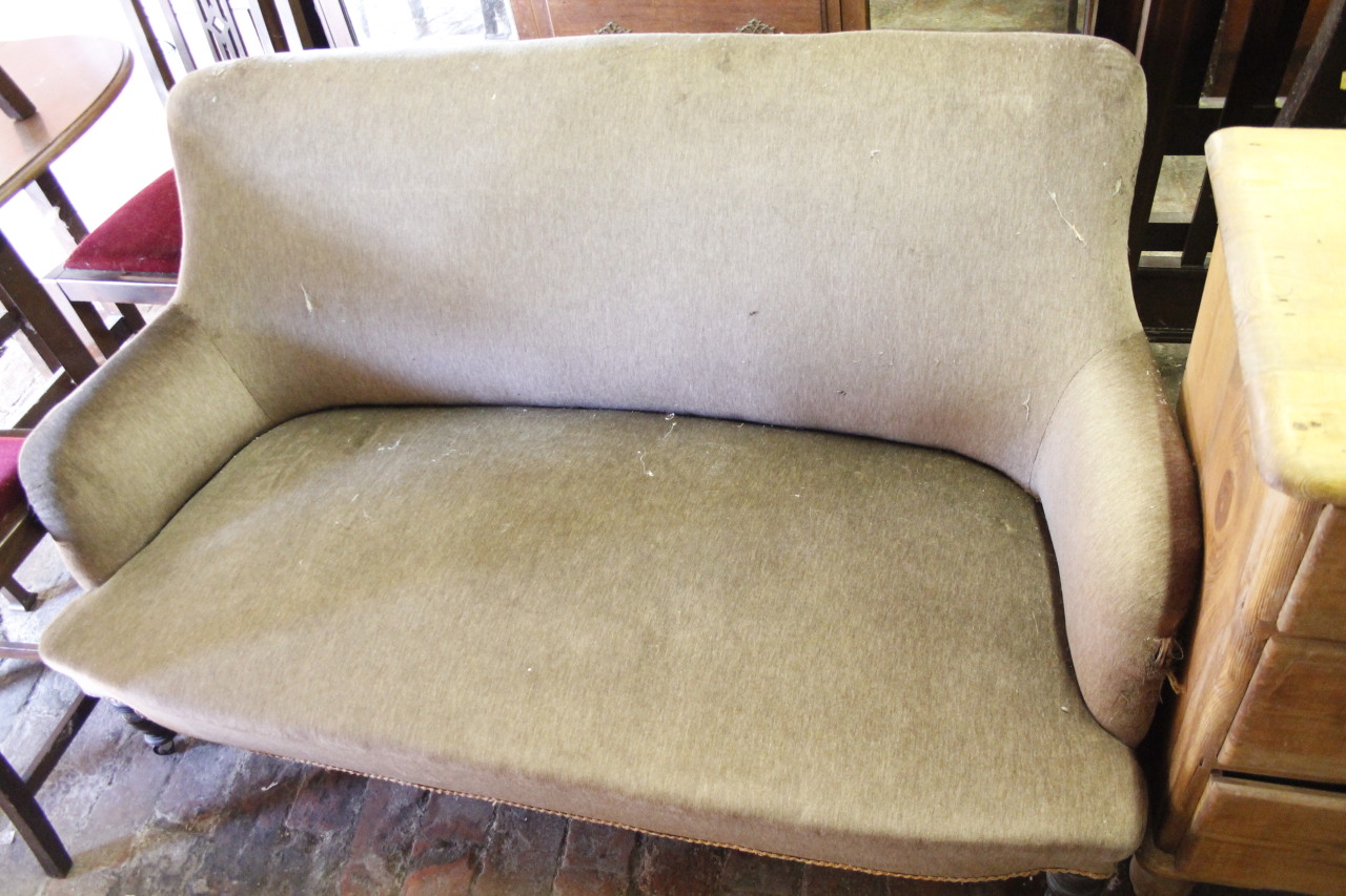 Appraisal: A late thC two seater settee overstuffed in fawn material