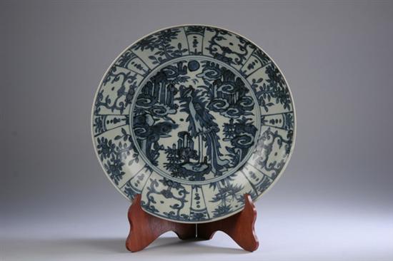 Appraisal: LARGE CHINESE SWATOW BLUE AND WHITE ZHANGZHOU BOWL Ming Dynasty