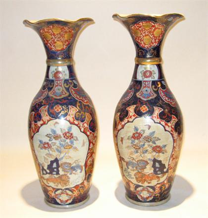 Appraisal: Pair of Large Japanese imari vases th century Of baluster