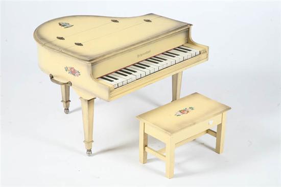 Appraisal: SCHOENHUT BABY GRAND PIANO Blond with twenty painted keys and