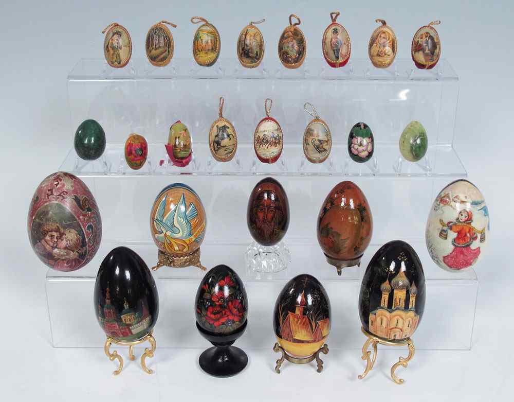 Appraisal: COLLECTION OF RUSSIAN PAINTED LACQUER EGGS To include eggs of