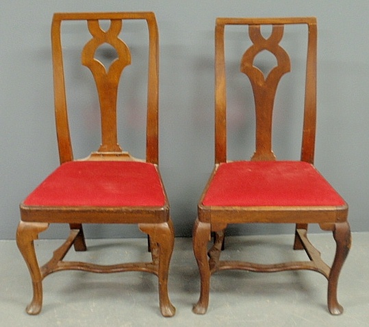 Appraisal: - Pair of Philadelphia Queen Anne mahogany side chairs As