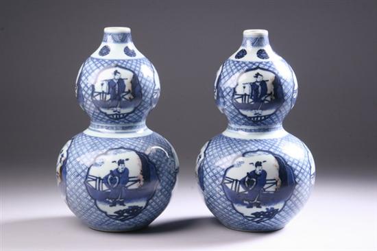 Appraisal: PAIR CHINESE BLUE AND WHITE DOUBLE-GOURD PORCELAIN VASES th century