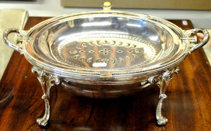 Appraisal: A Victorian ep breakfast dish with revolving domed cover and