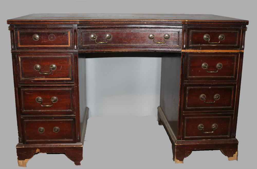 Appraisal: VICTORIAN STYLE MAHOGANY PEDESTAL DESK OWNED BY WATERGATE CHIEF JUDGE