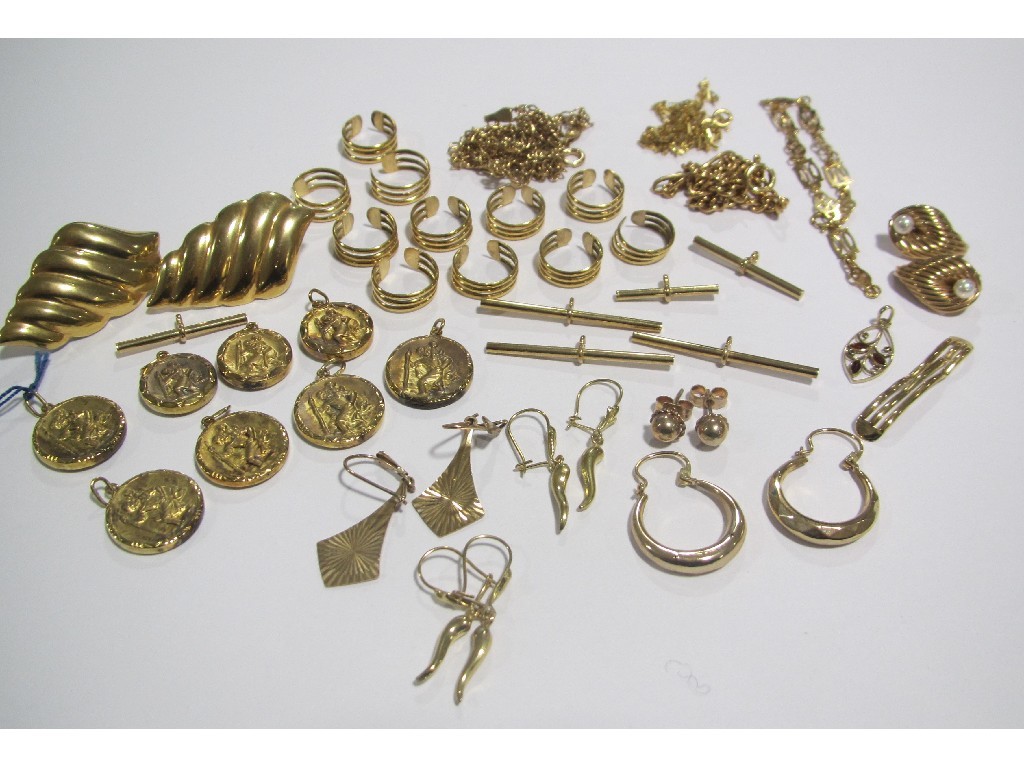 Appraisal: Lot comprising ct gold items to include St Christopher charms