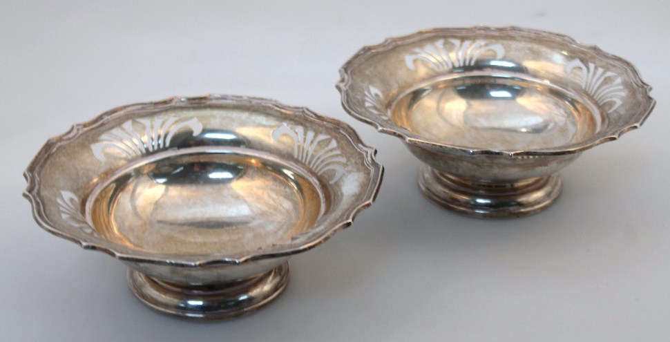 Appraisal: A pair of George VI Harrods silver bon bon dishes