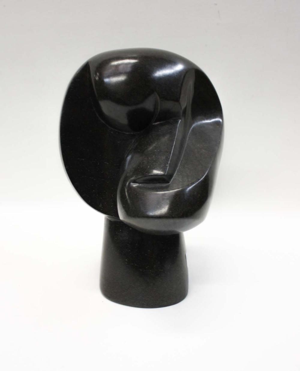 Appraisal: DAMIAN MANUHWA Zimbabwe - granite head sculpture signed to the