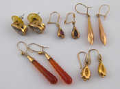 Appraisal: A mixed lot comprising four pairs of carat gold and