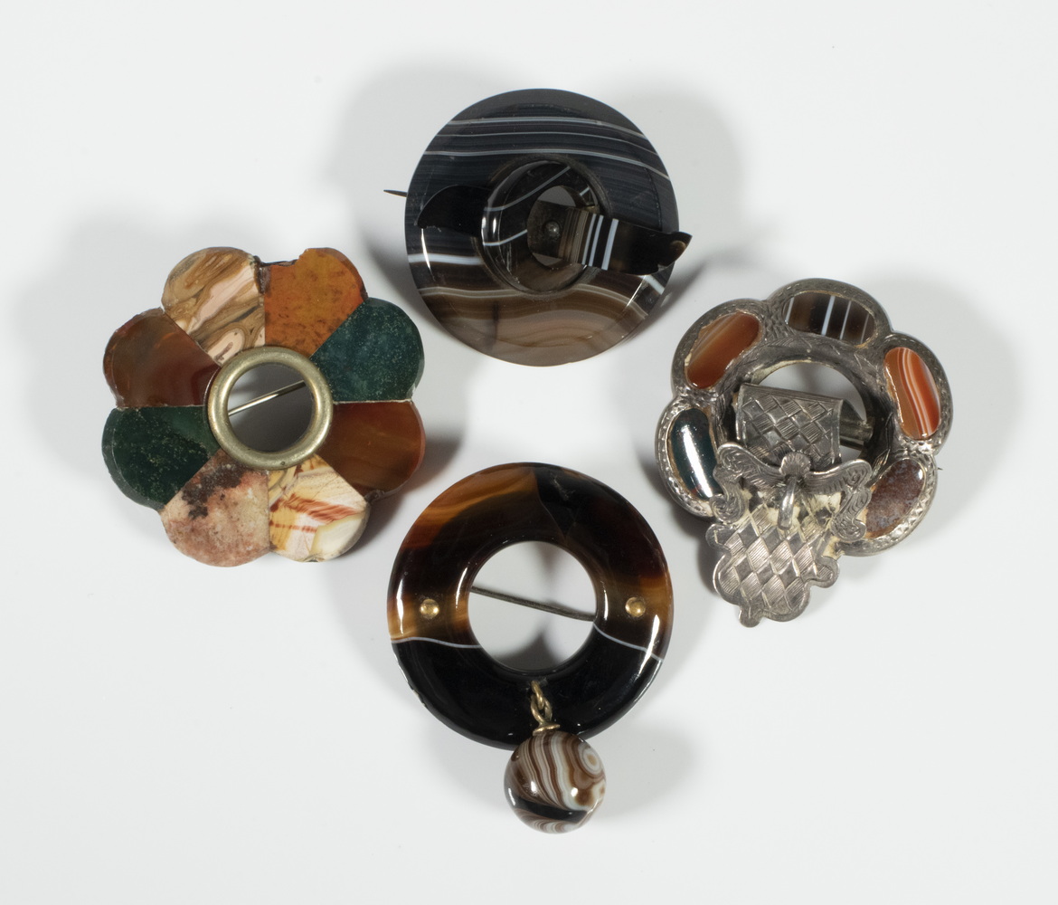 Appraisal: SCOTTISH AGATE BROOCHES All c - including two multi-stone one