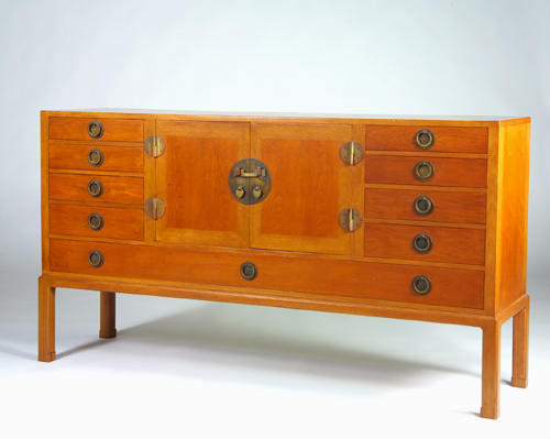 Appraisal: EDWARD WORMLEY DUNBAR Sideboard with eight drawers flanking a two-door