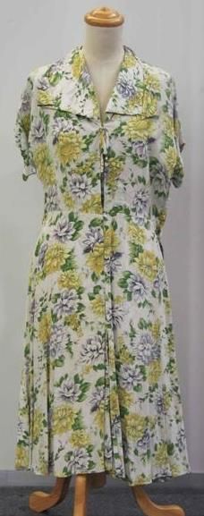 Appraisal: Day dress in floral printed rayon circa Provenance Peter Marsden