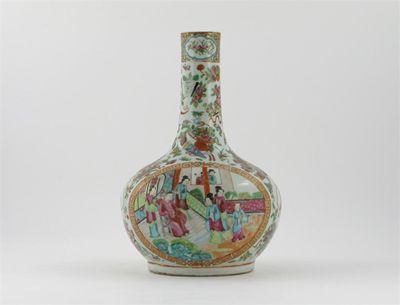 Appraisal: A Chinese Canton famille rose bottle vase painted with panels