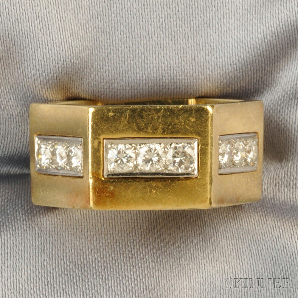 Appraisal: kt Gold Platinum and Diamond Ring the hexagonal shaped ring