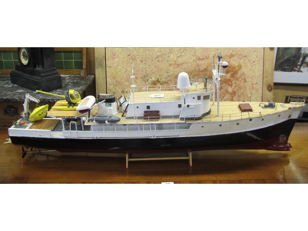 Appraisal: Model of a survey ship