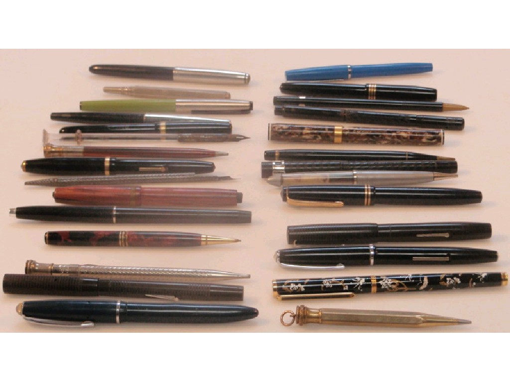 Appraisal: Assorted fountain pens including Conway Stewart Waterman Parker Victory Blackbird