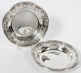 Appraisal: AMERICAN TWENTIETH CENTURY STERLING TRAYS PAIR AMERICAN TWENTIETH CENTURY STERLING