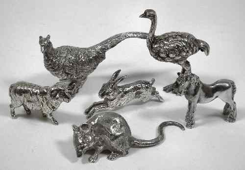 Appraisal: An Elizabeth II cast silver figure of a mouse ins