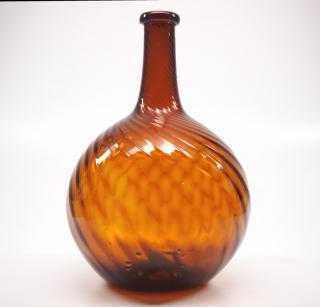 Appraisal: Pattern An early th century pattern-molded glass globular bottle Midwestern