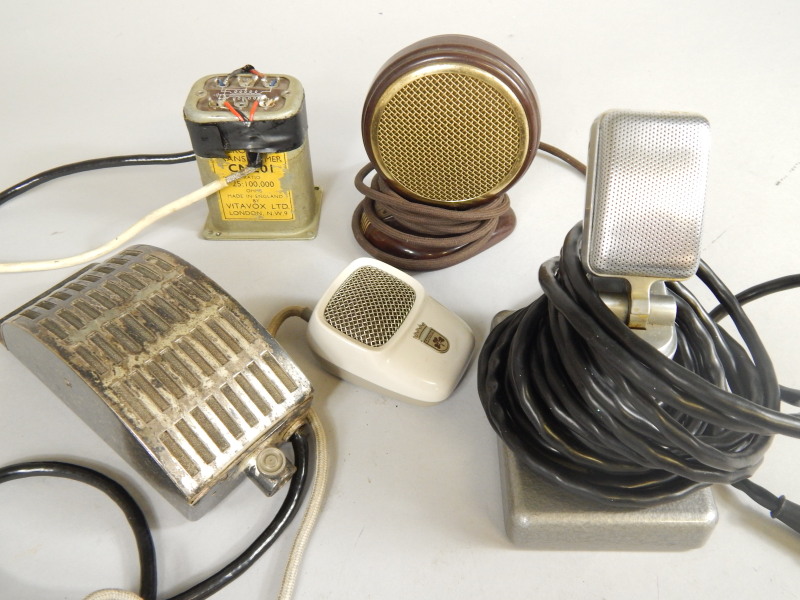 Appraisal: A vintage microphone etc