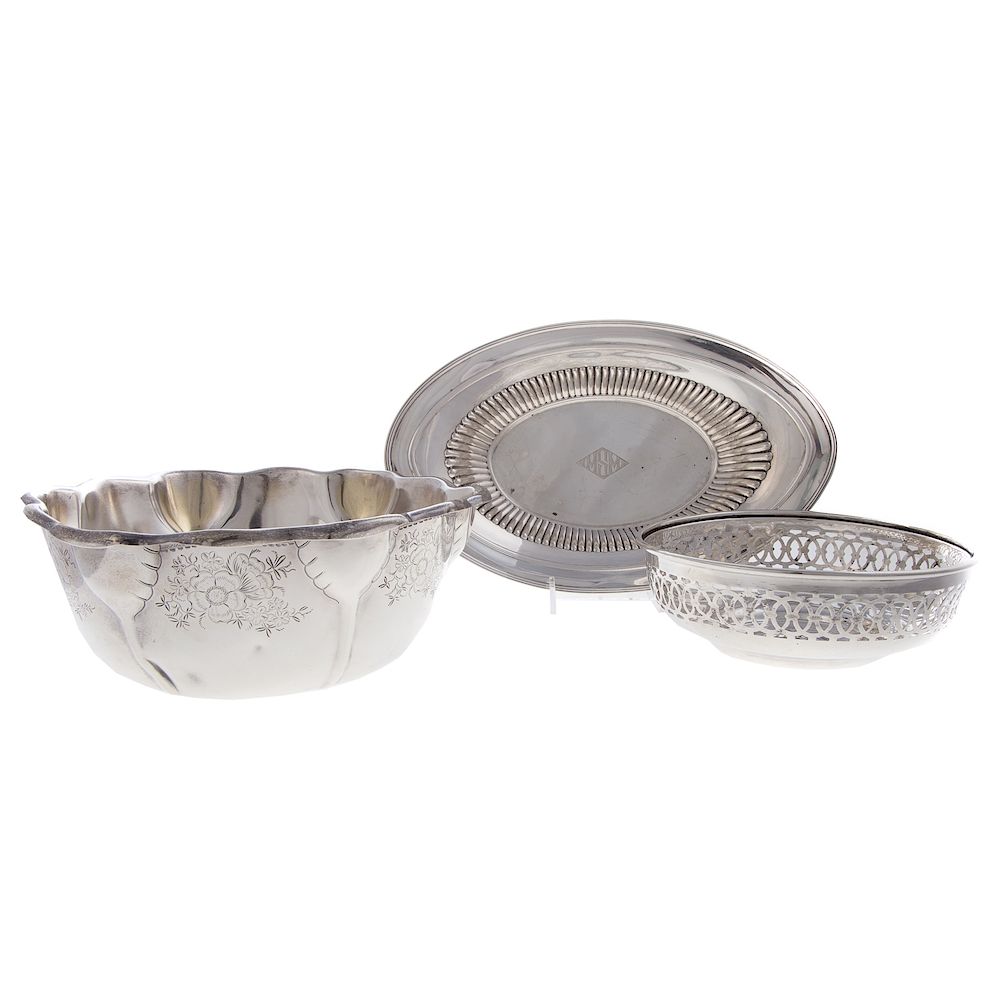 Appraisal: A Trio of Sterling Table Articles Comprising Whiting fruit bowl