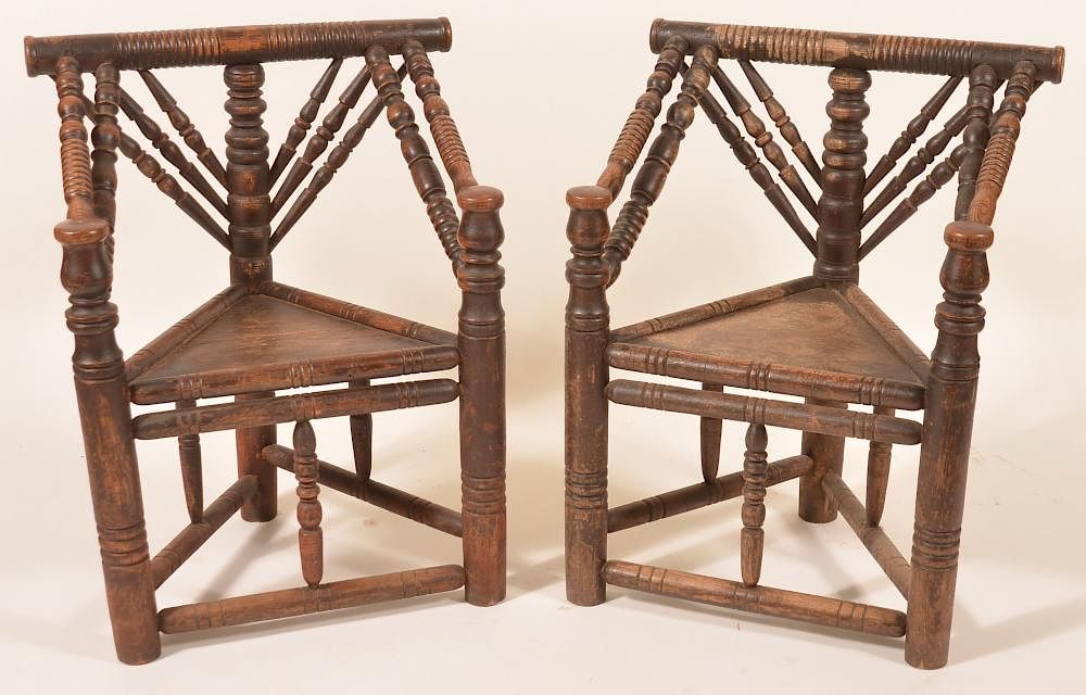 Appraisal: Pair of Oak th Cent Spool Turned Armchairs Pair of