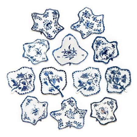 Appraisal: Group of Worcester Blue and White Porcelain Pickle Dishes Estimate