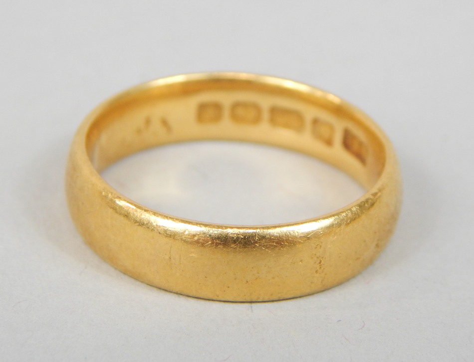 Appraisal: A ct gold wedding band g