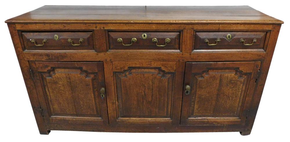 Appraisal: Derbyshire oak English dresser early th C walnut finish oblong