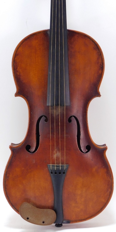 Appraisal: A E FISCHER BREMEN VIOLIN Bremen Germany Early th CenturyPLEASE