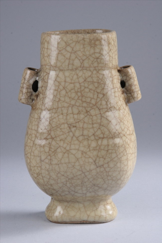 Appraisal: CHINESE GE-TYPE PORCELAIN VASE Song Dynasty style - in high