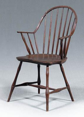 Appraisal: Continuous arm Windsor chair bentwood and spindle back shaped poplar