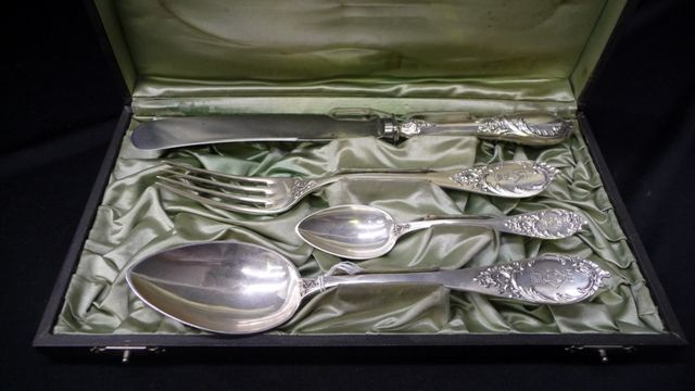 Appraisal: A boxed four piece personal cutlery service in Austrian silver