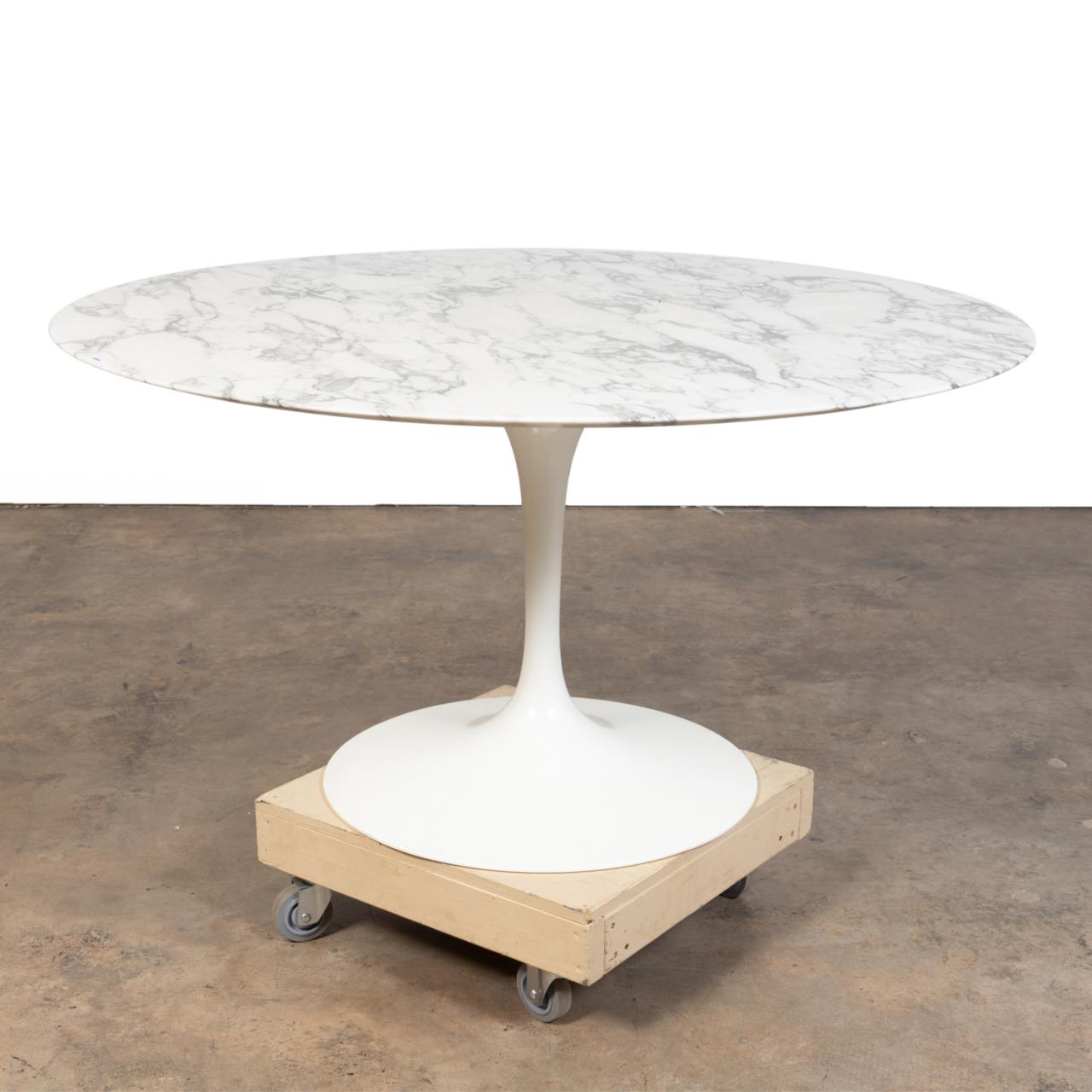 Appraisal: SAARINEN FOR KNOLL MARBLE TOP TULIP TABLE Eero Saarinen Finnish-American