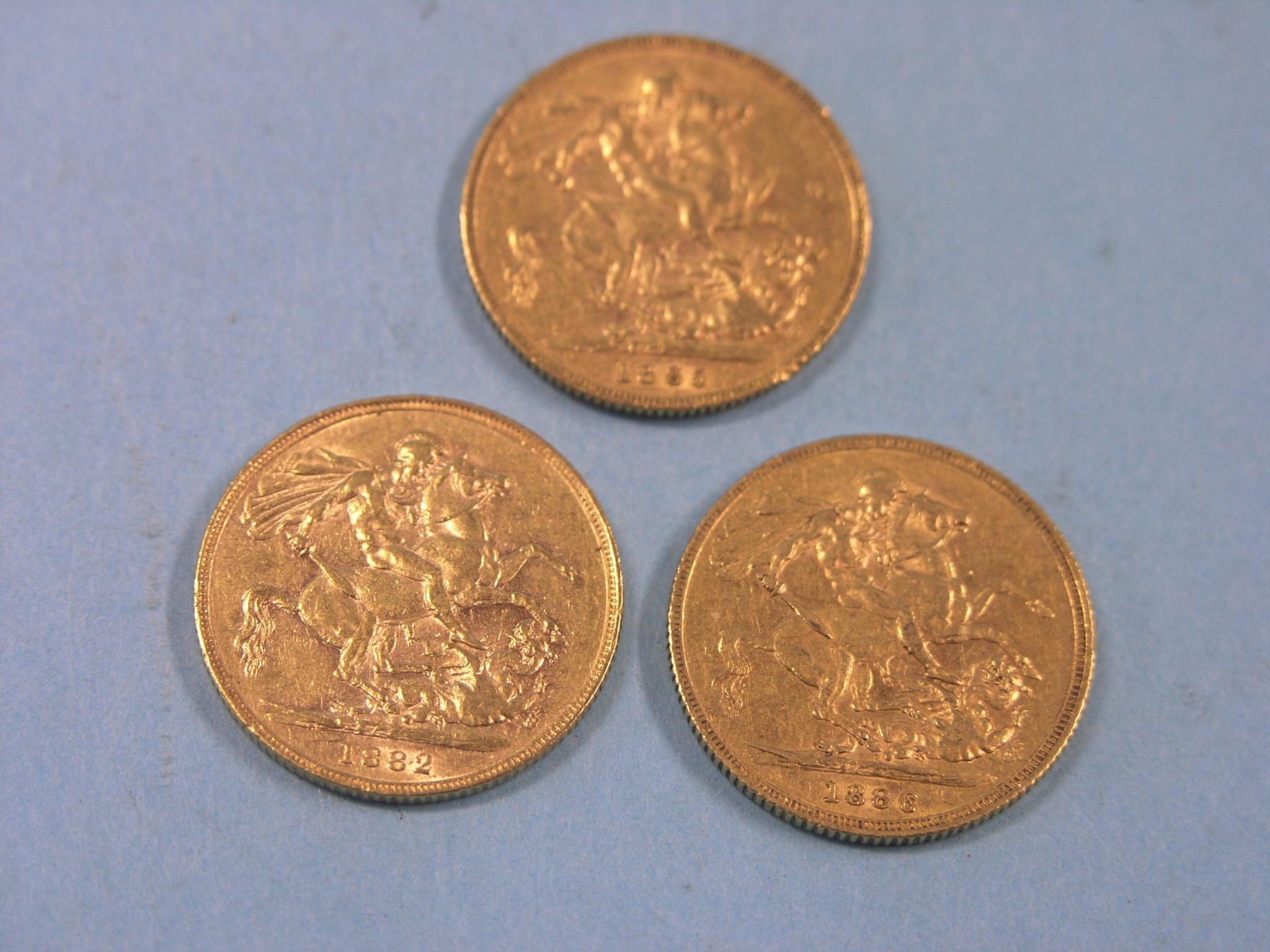 Appraisal: Three Victorian gold Sovereigns all Melbourne mint