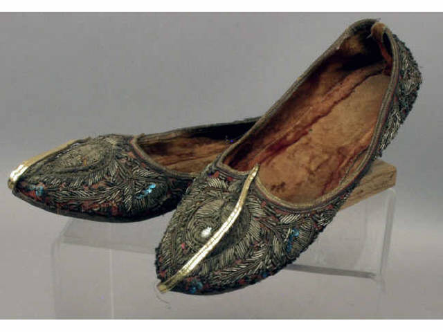 Appraisal: Early coiled thread decorated middle eastern slippers Estimate -