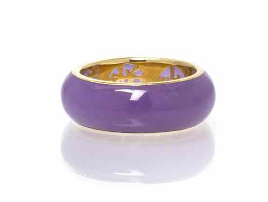 Appraisal: A Karat Yellow Gold and Lavender Jade Ring consisting of