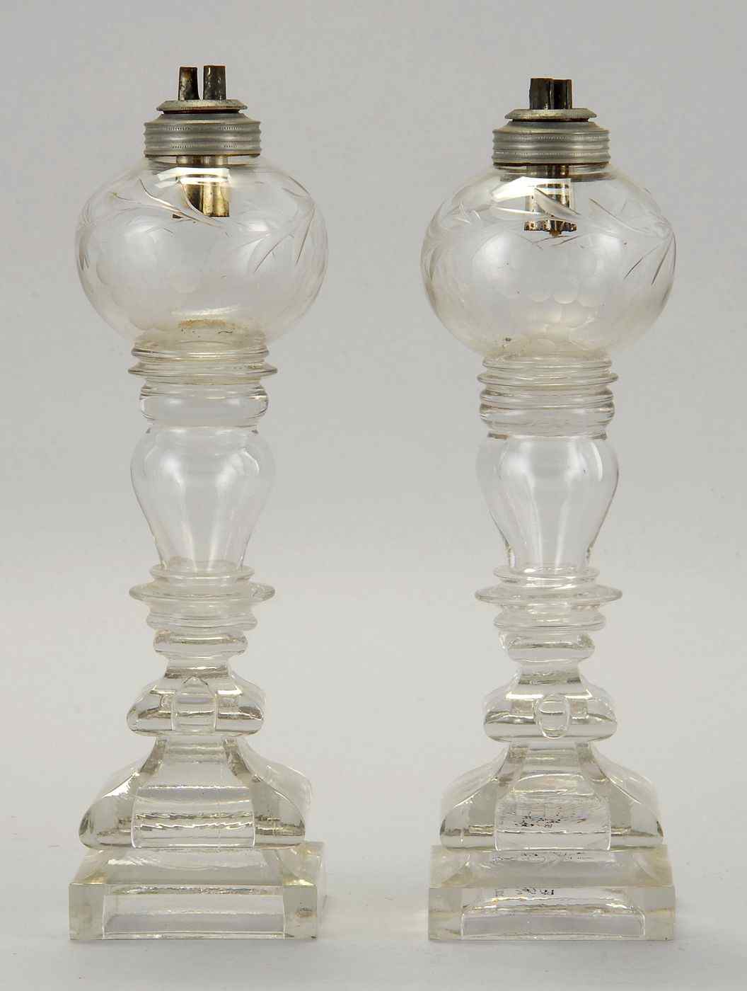 Appraisal: IMPORTANT PAIR OF SANDWICH BLOWN FLINT GLASS WHALE OIL LAMPSMid-