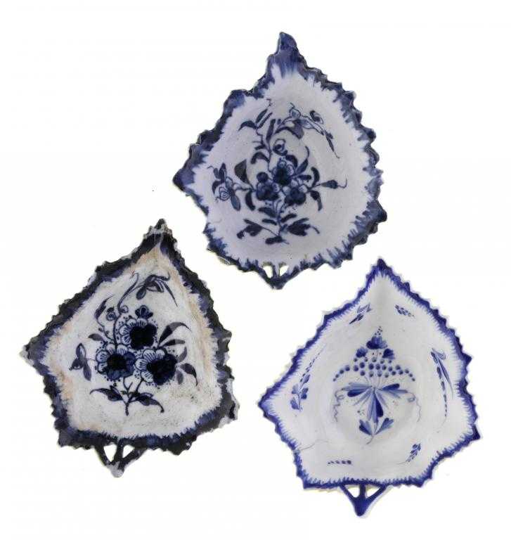 Appraisal: THREE DERBY PICKLE DISHES of leaf shape with triangular stalk