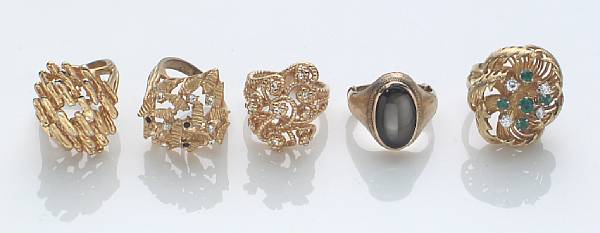 Appraisal: A collection of gem-set k and k gold rings gross