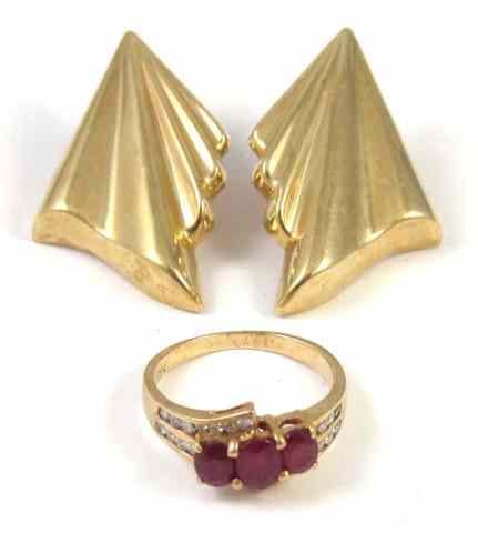 Appraisal: THREE ARTICLES OF FOURTEEN KARAT GOLD JEWELRY including a pair